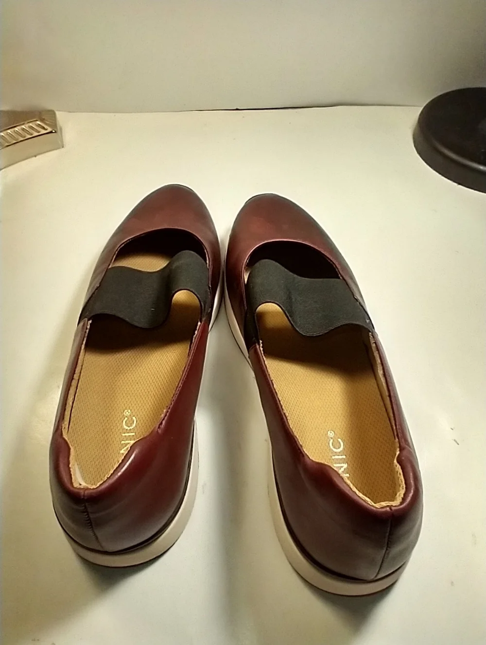 Vionic Cadee Camo Mary Jane Slip On Shoes Women’s sz 9.5